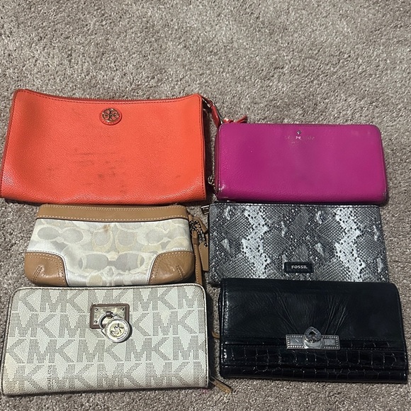 Tory Burch Handbags - Assorted Wallets Collection with some damage